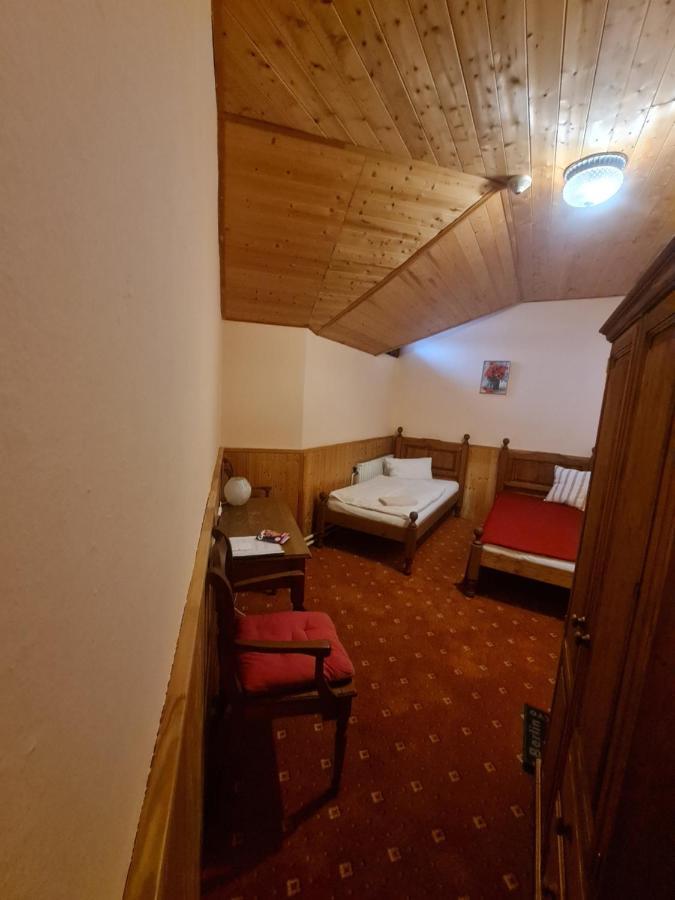 Garni Hotel Asas*** Мост Екстериор снимка