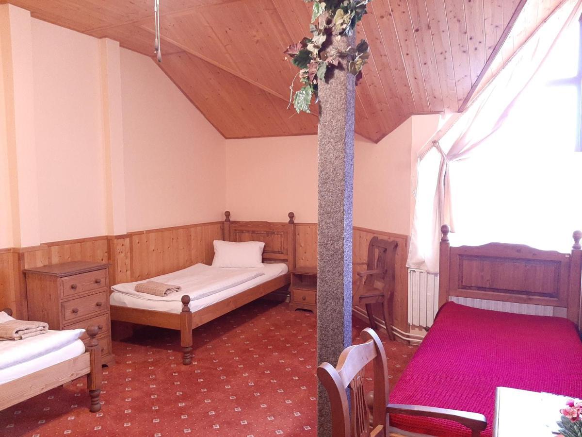 Garni Hotel Asas*** Мост Екстериор снимка