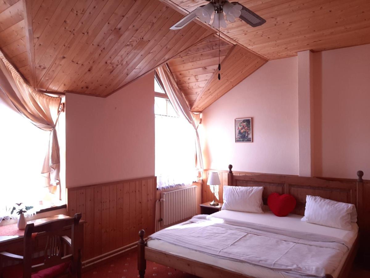 Garni Hotel Asas*** Мост Екстериор снимка