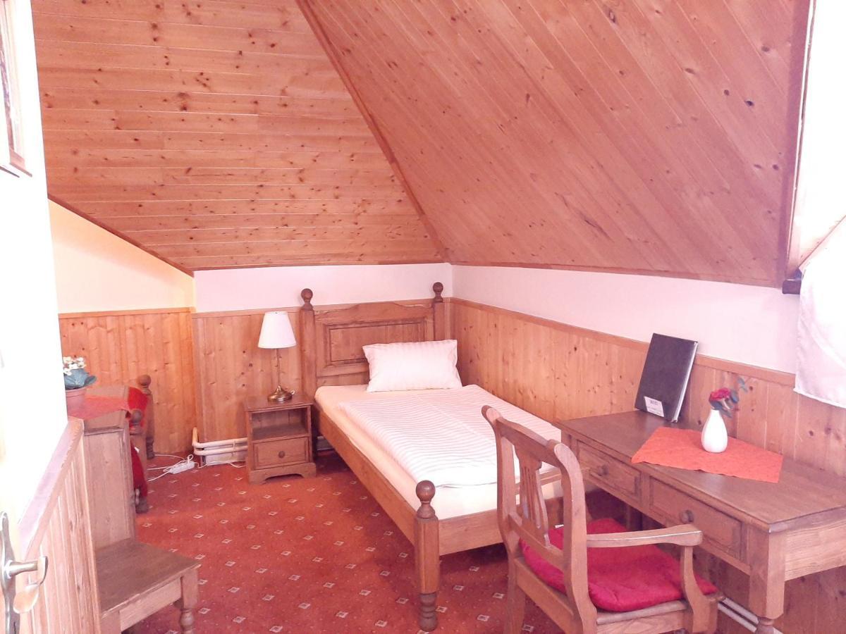 Garni Hotel Asas*** Мост Екстериор снимка