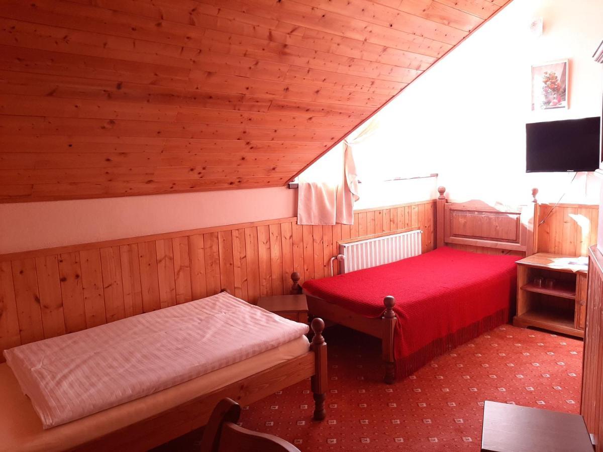 Garni Hotel Asas*** Мост Екстериор снимка
