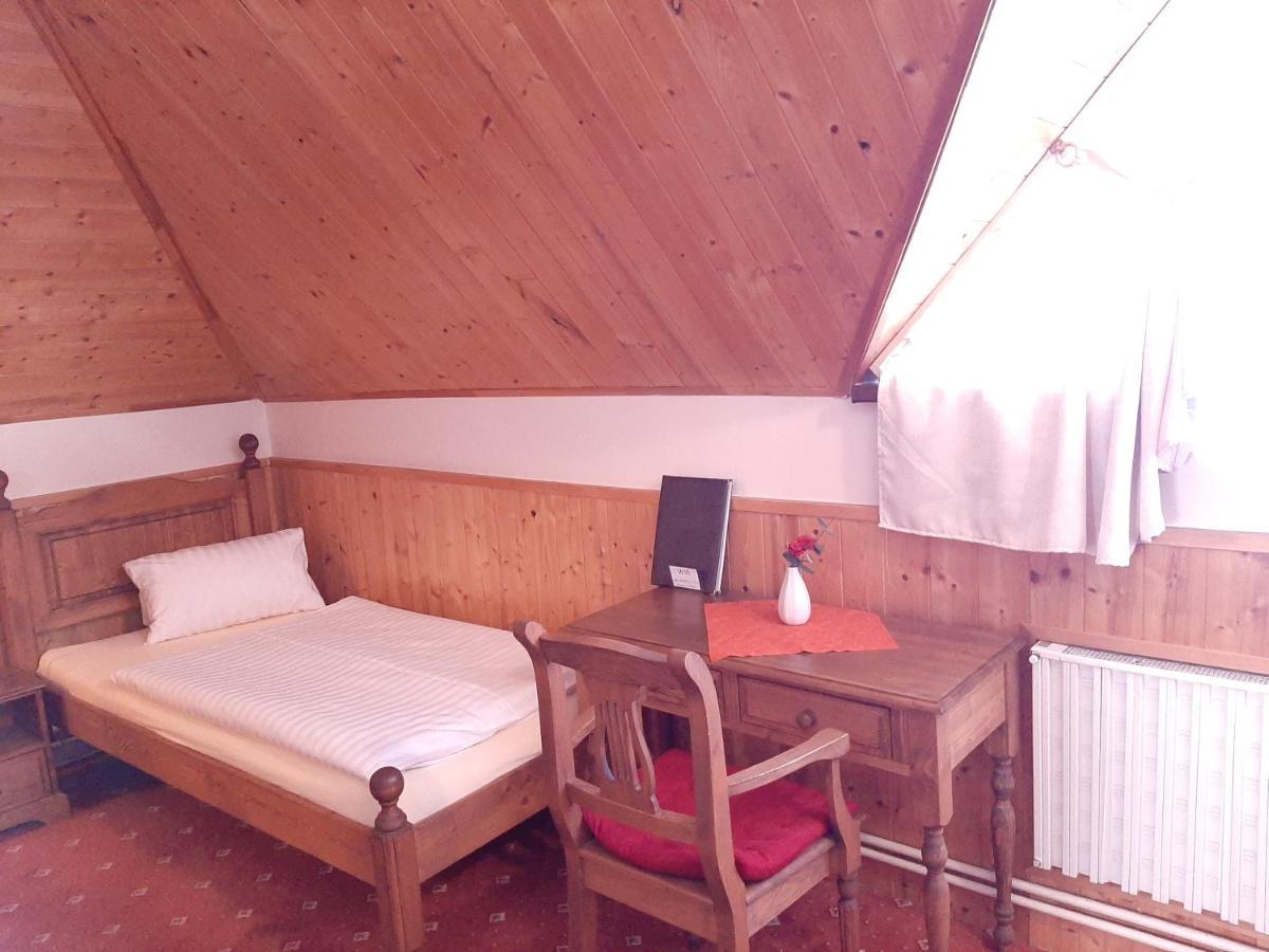 Garni Hotel Asas*** Мост Екстериор снимка